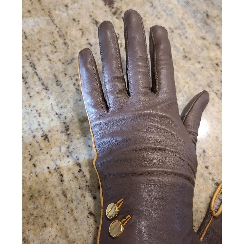 Vintage Size M 7 Gray Soft Leather Lined 8.5